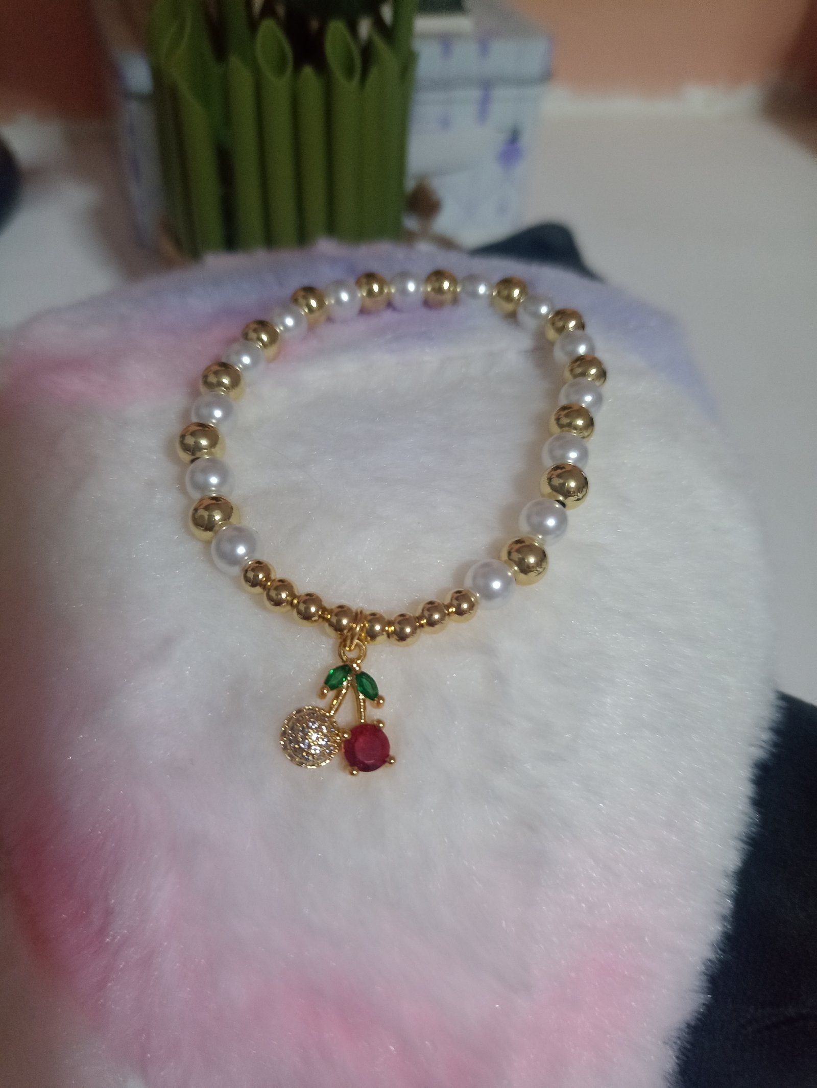 Pulcera en oro laminado con baño de 14k k