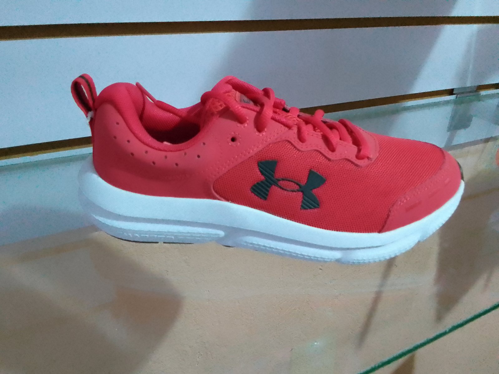 Tenis under armour