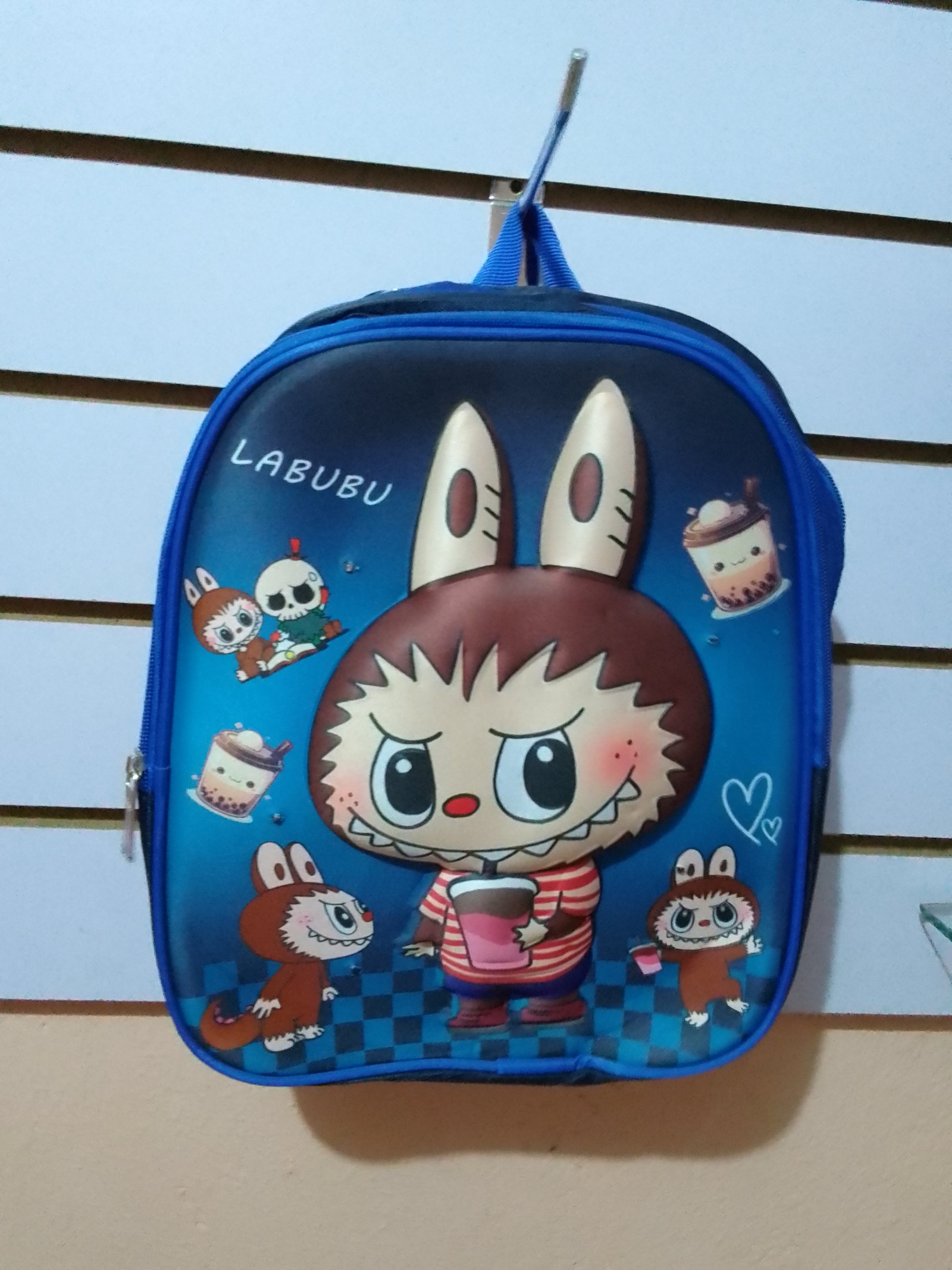 Mochila labubu para kínder