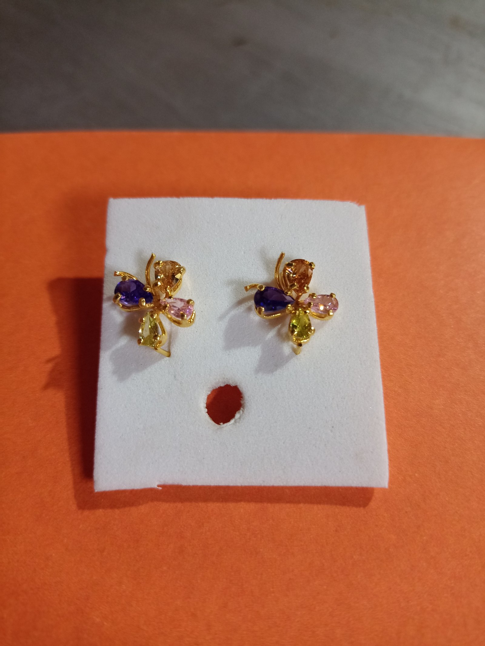 Aretes mariposa