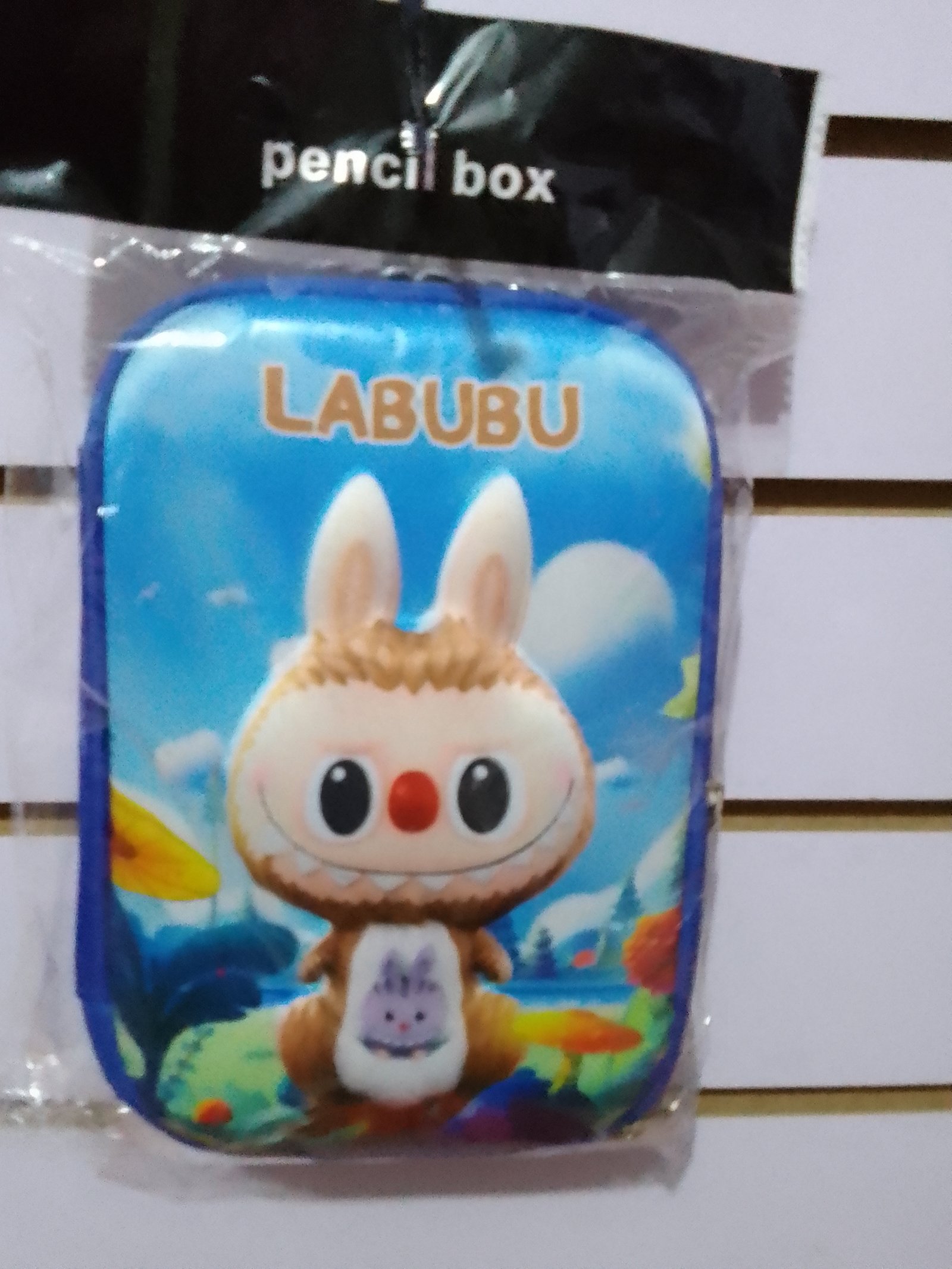 Lapicero labubu