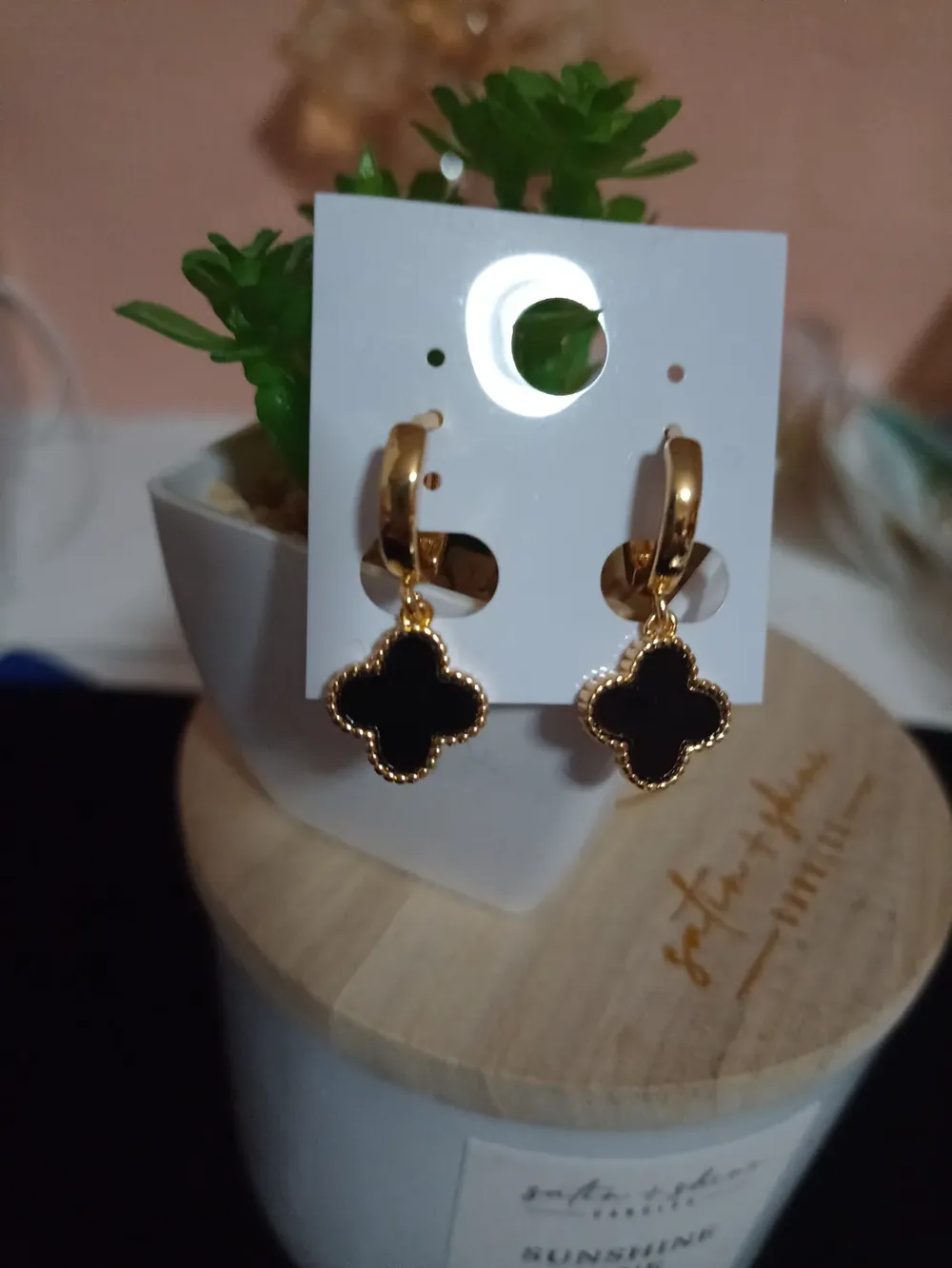 Aretes Huggies