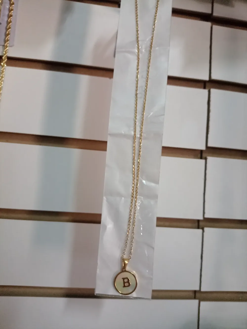 Cadena con inicial