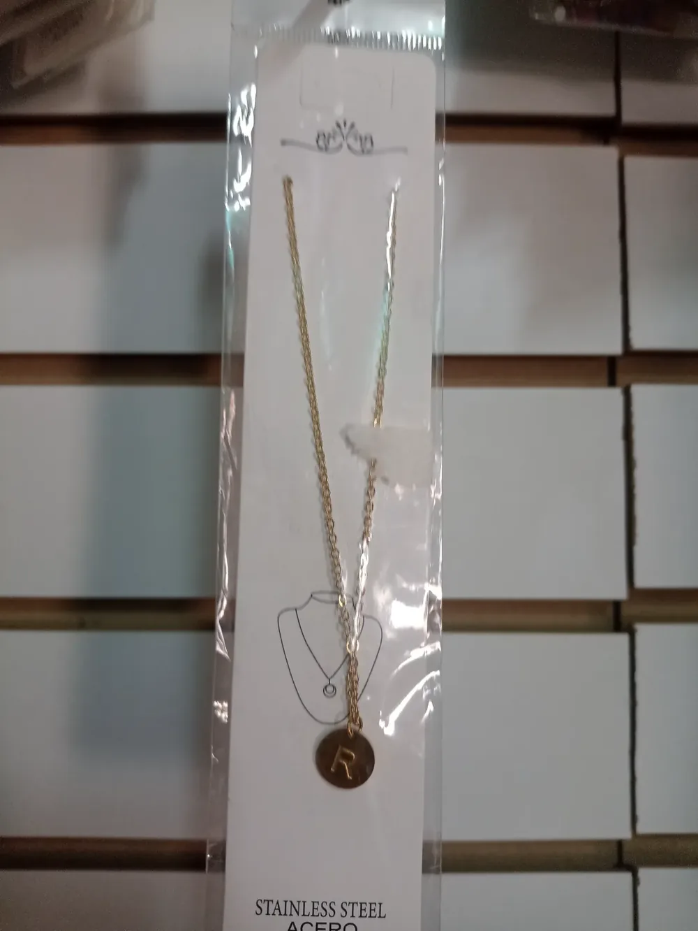 Cadena con inicial