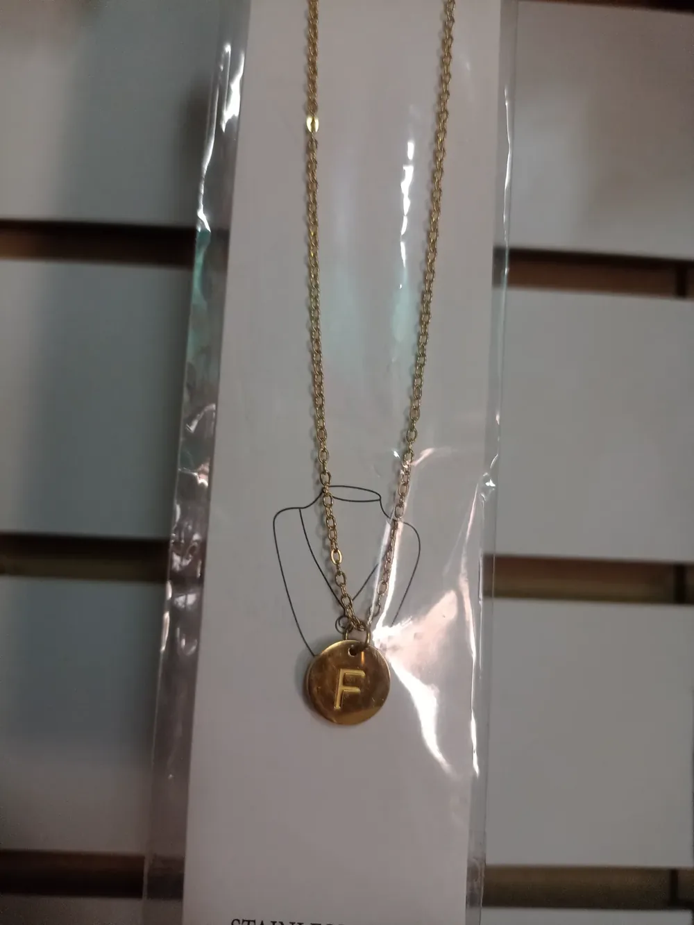 Cadena con inicial