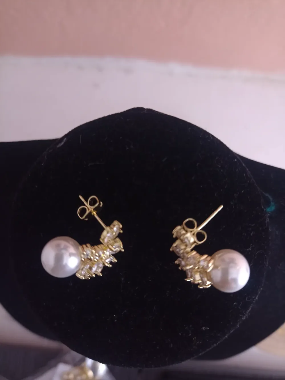 Aretes con perla