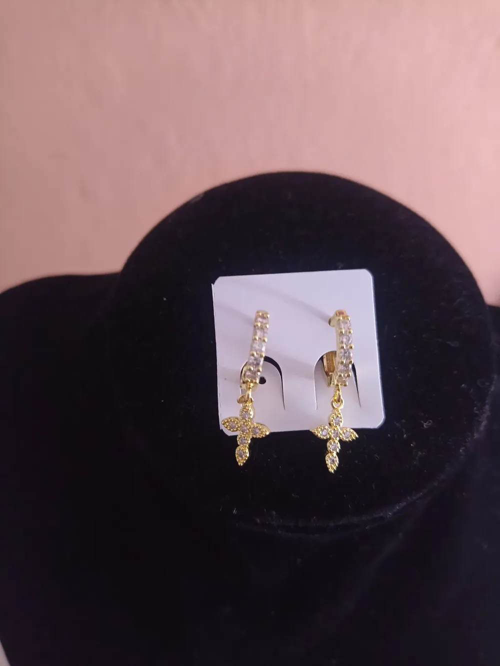 Aretes con circonia