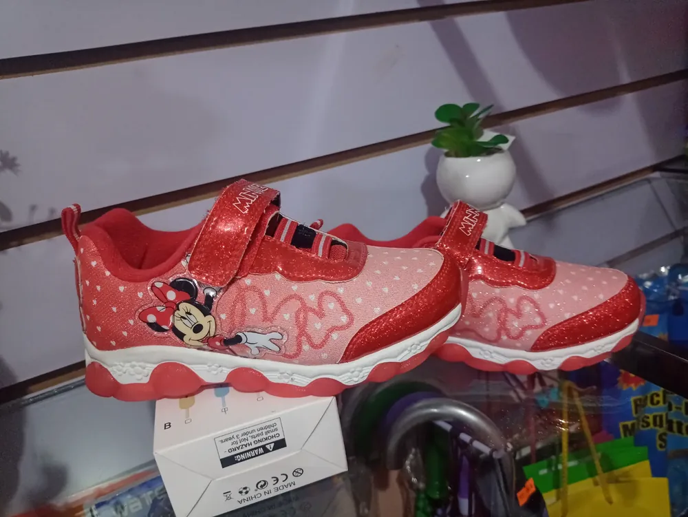 Tenis Minnie originales #19